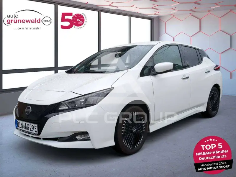 2023 Nissan LEAF