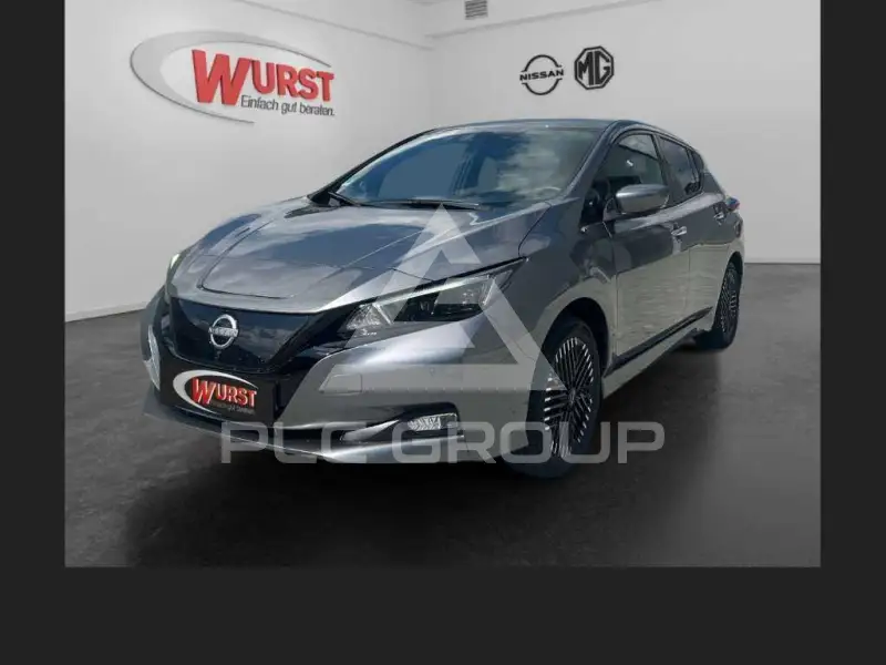 2023 Nissan LEAF