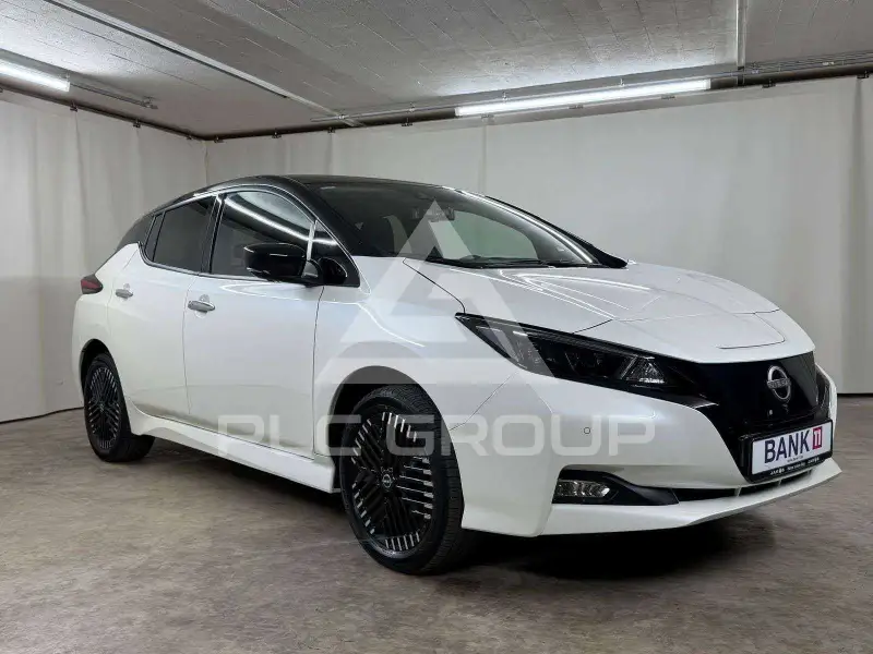 2023 Nissan LEAF