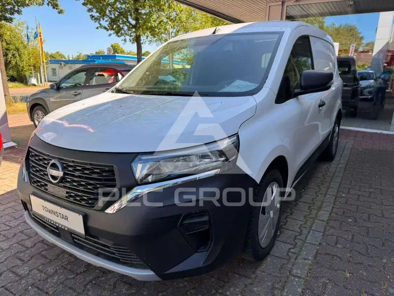 2023 Nissan TOWNSTAR