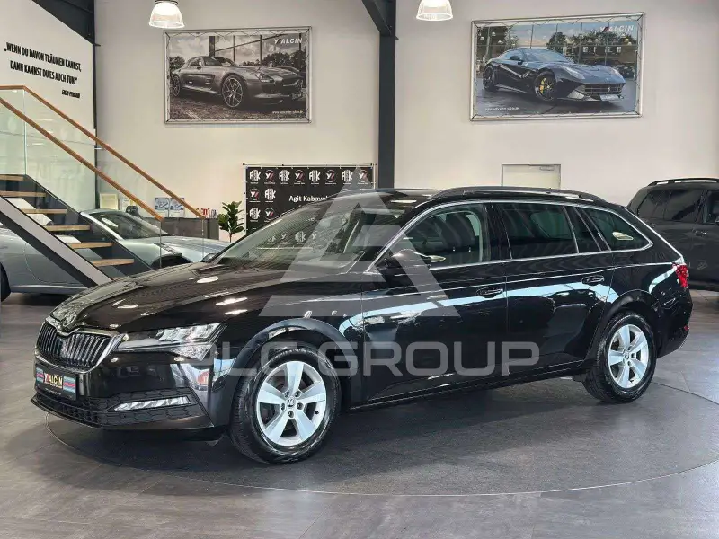 2023 Skoda Superb