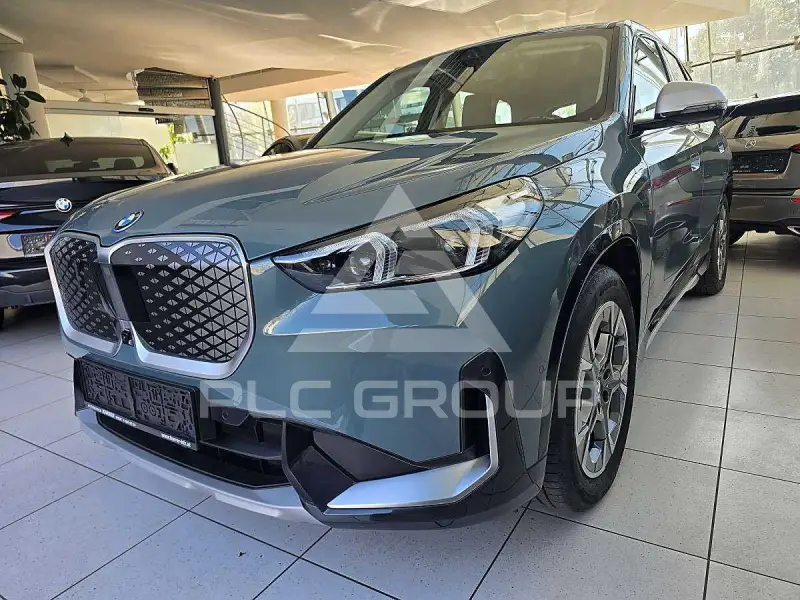 2023 BMW iX