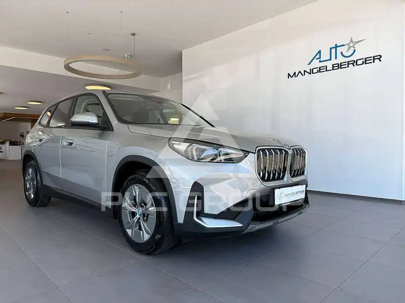 2023 BMW iX