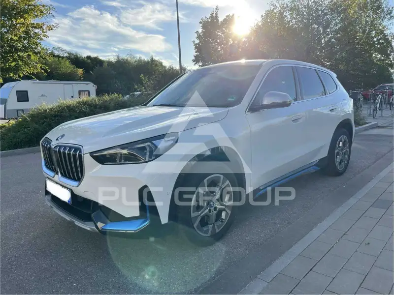 2023 BMW iX