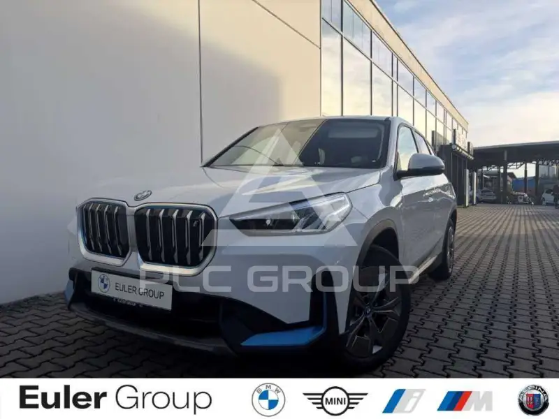 2023 BMW iX