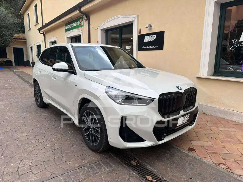 2023 BMW iX