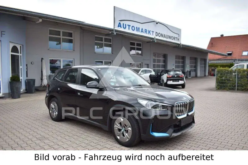 2023 BMW iX