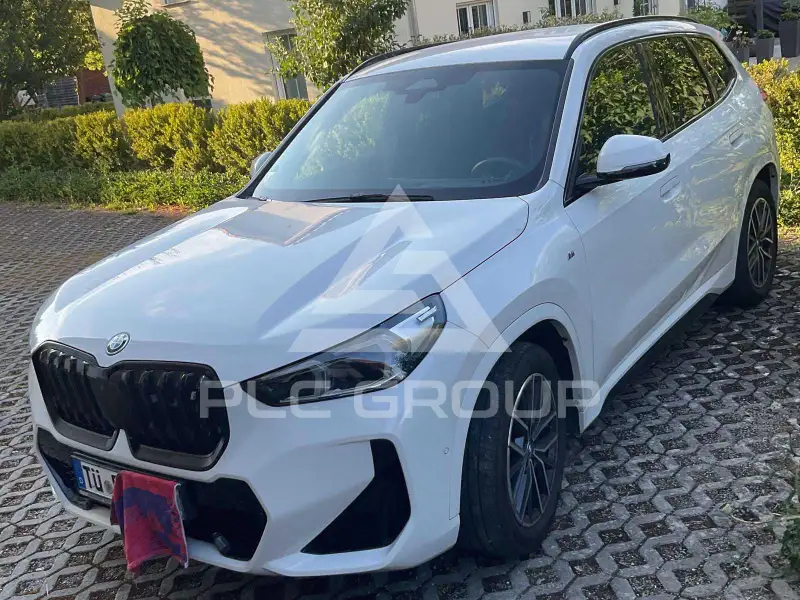2023 BMW iX