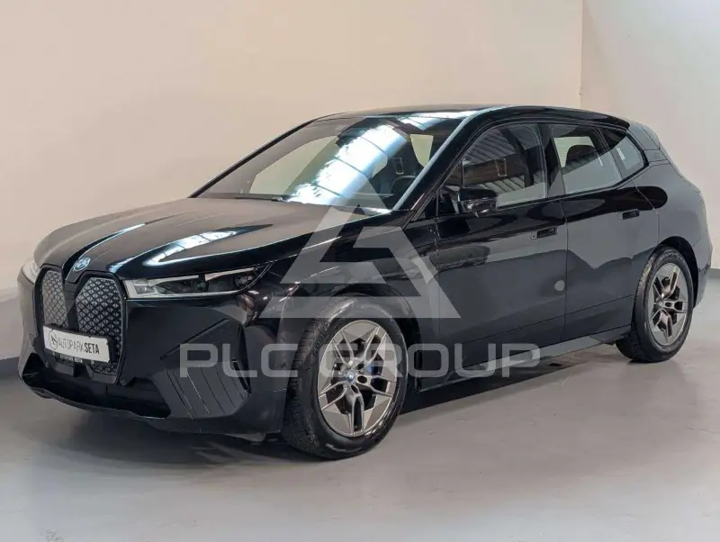 2023 BMW iX