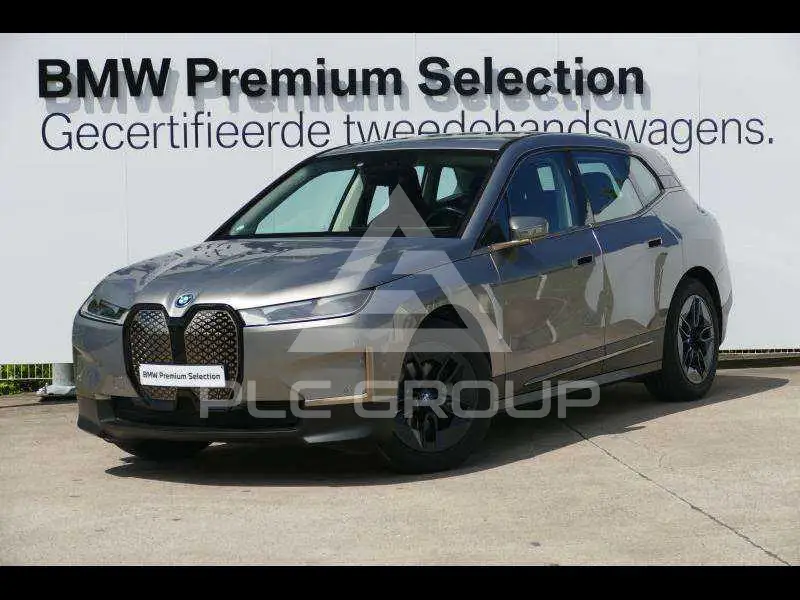 2023 BMW iX