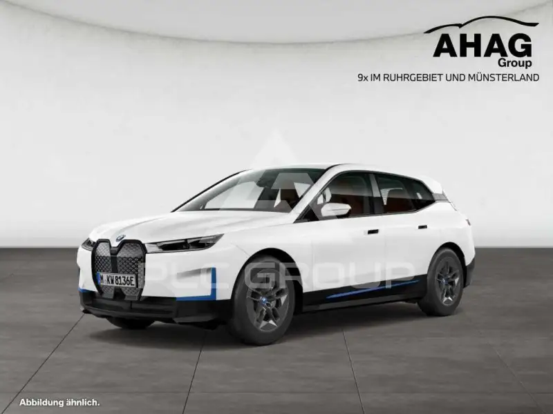 2023 BMW iX