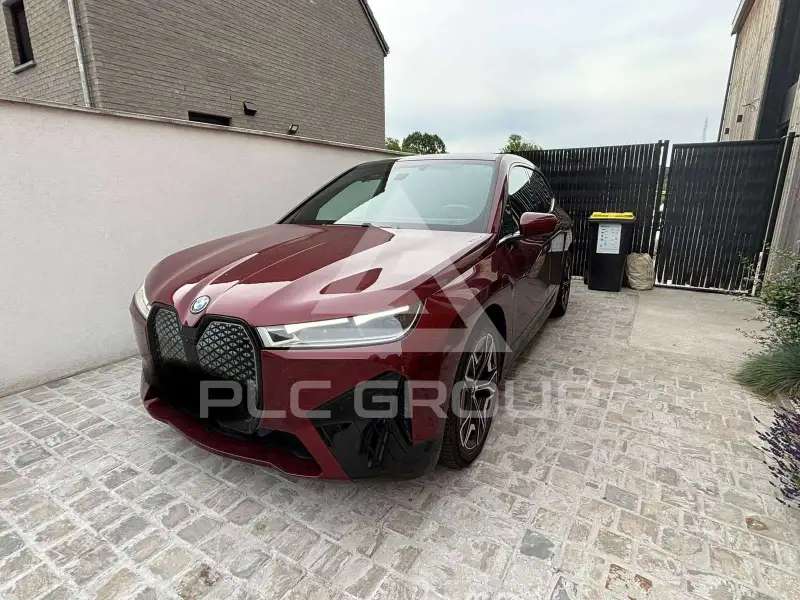 2023 BMW iX