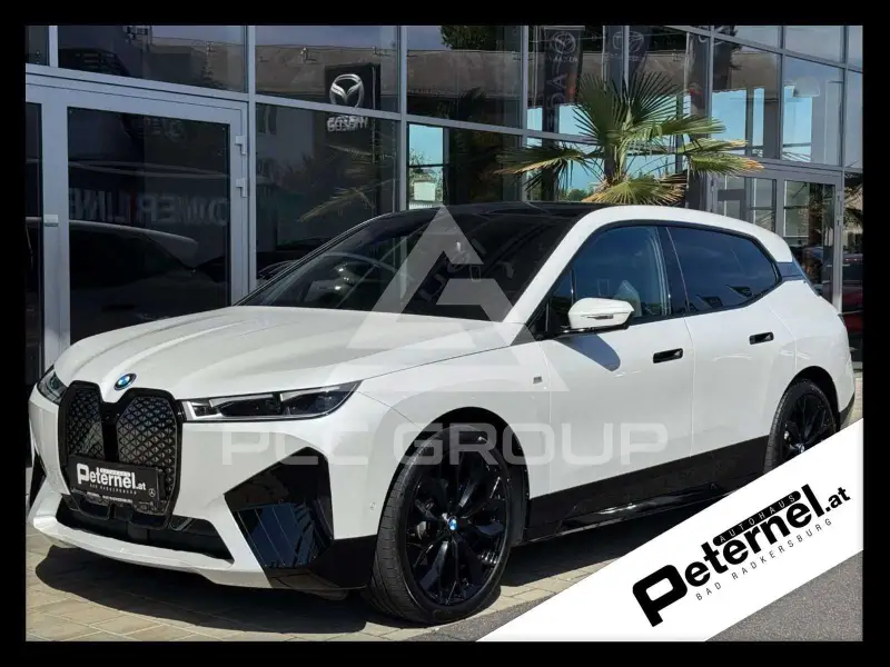 2023 BMW iX