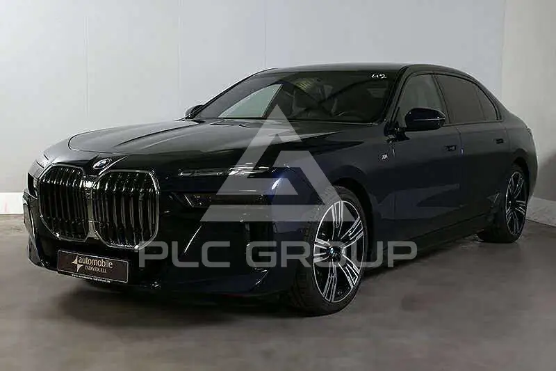 2023 BMW I7