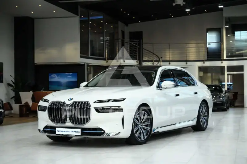 2023 BMW I7