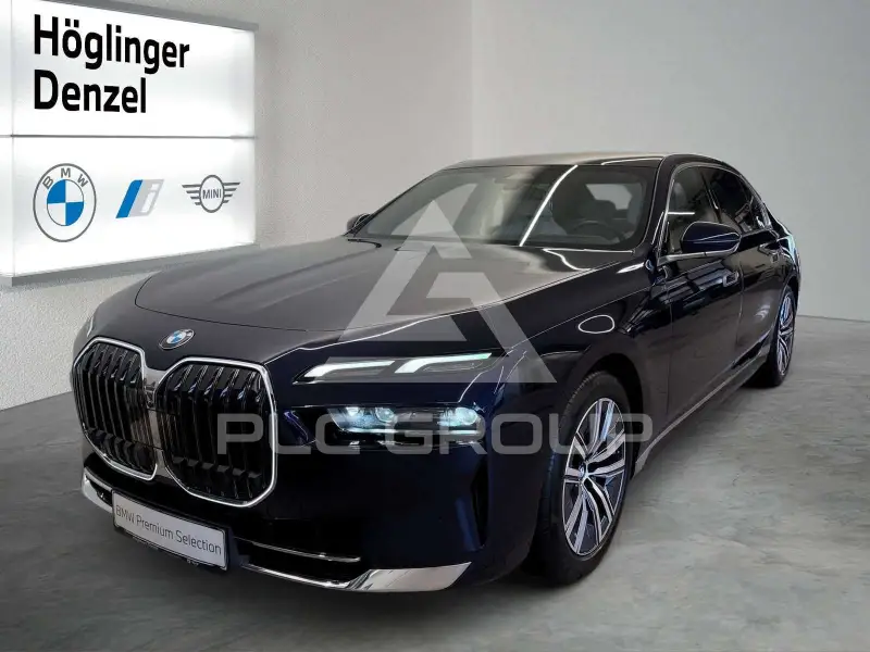 2023 BMW 740