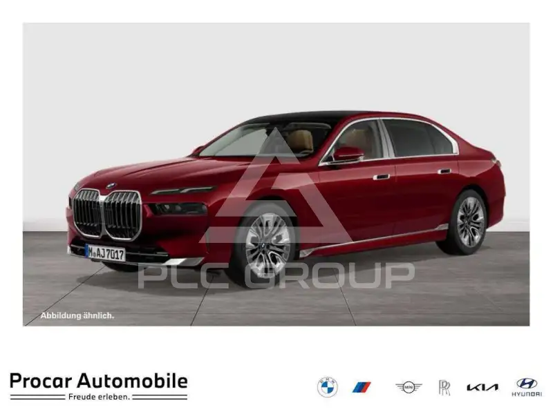 2023 BMW 740