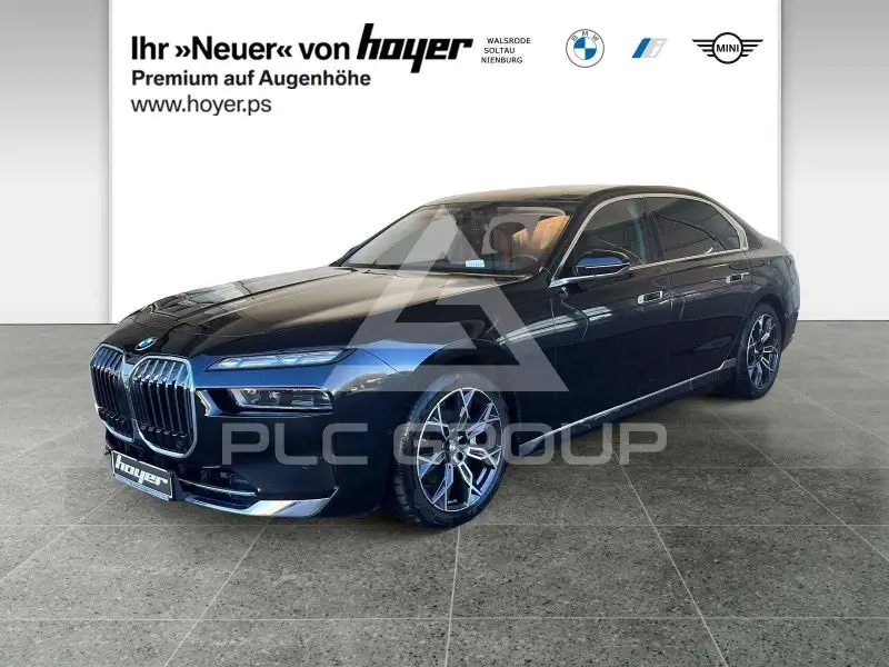2023 BMW 740