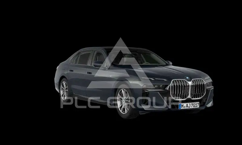 2023 BMW 740