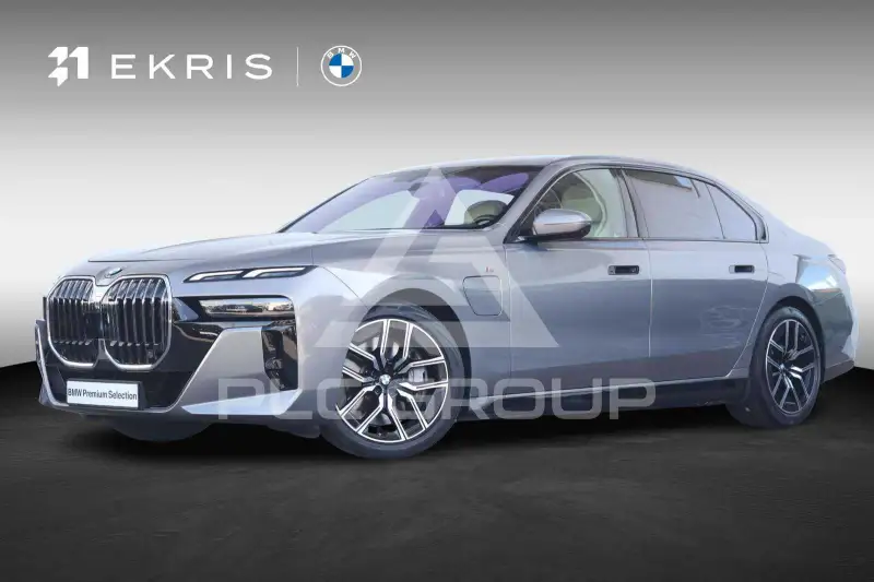 2023 BMW 750