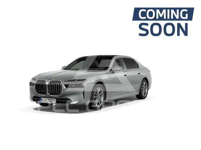 2023 BMW 750