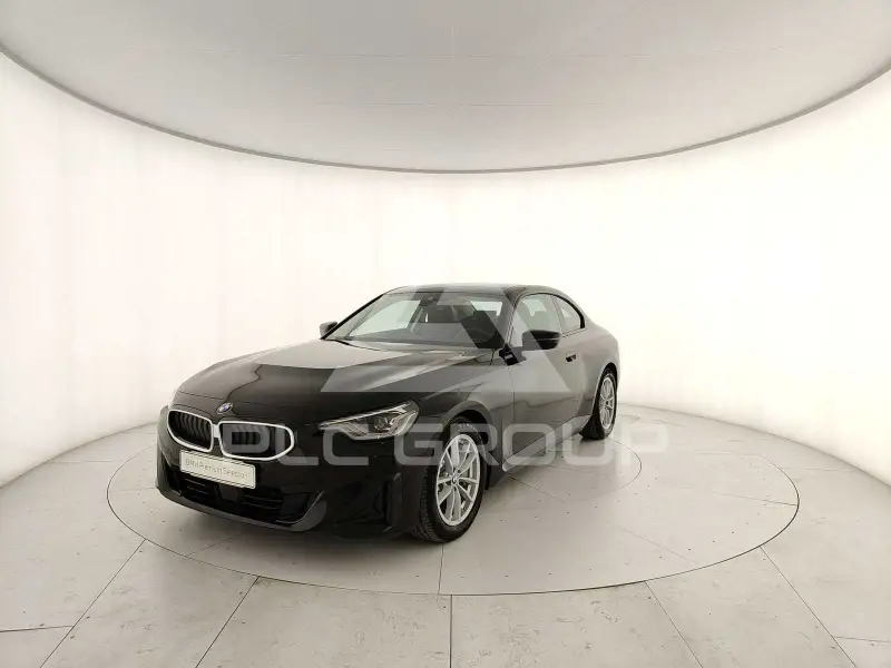 2023 BMW 230