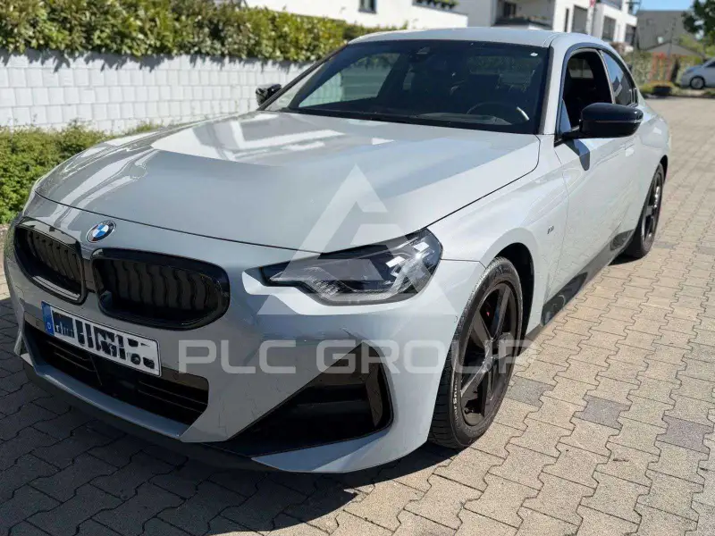 2023 BMW 230