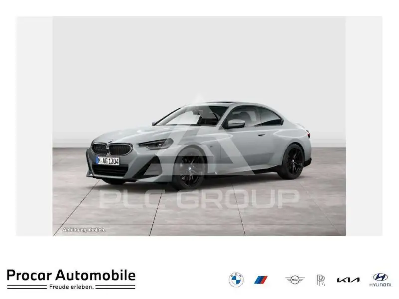 2023 BMW 230