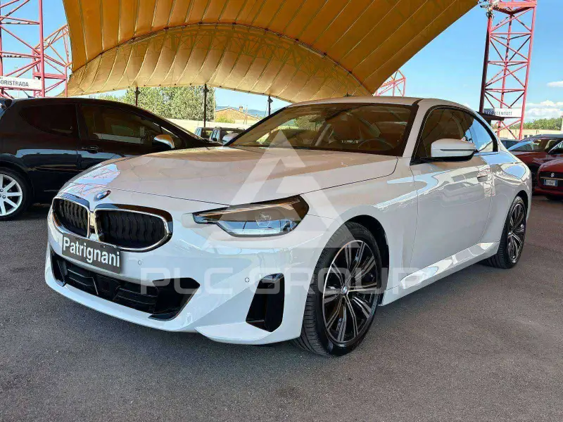 2023 BMW 230