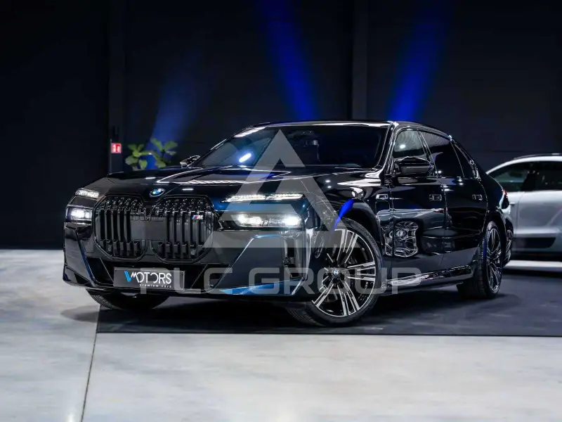 2023 BMW 760