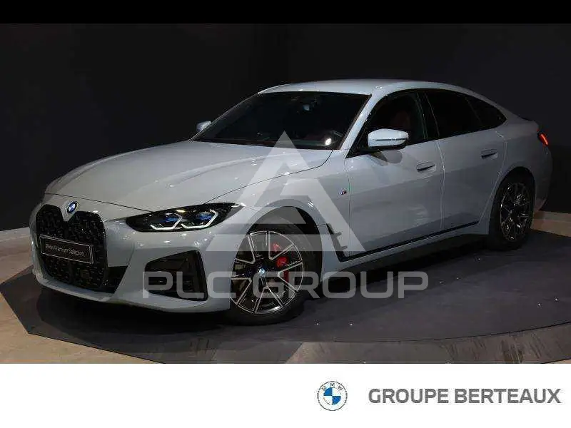 2023 BMW 430