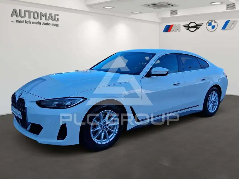 2023 BMW 430