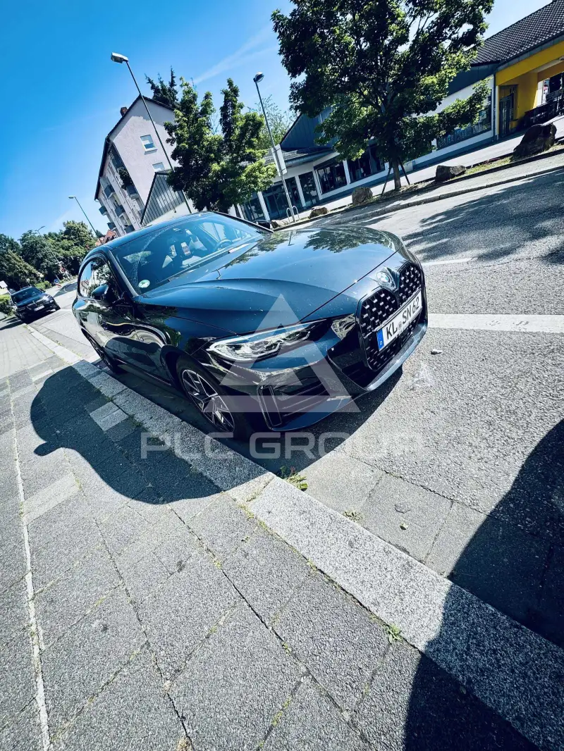 2023 BMW 430