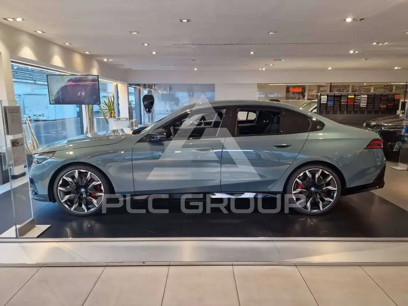 2023 BMW I5