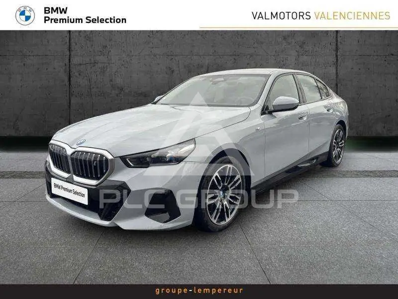 2023 BMW I5