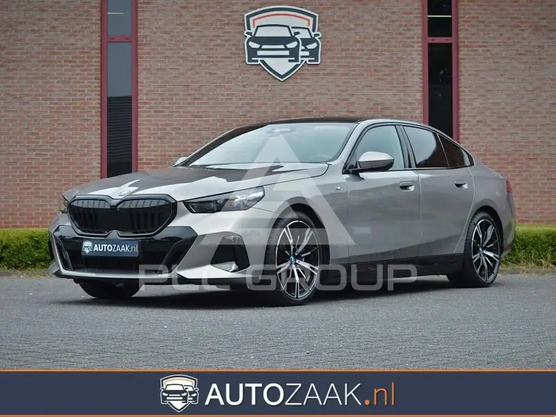 2023 BMW I5