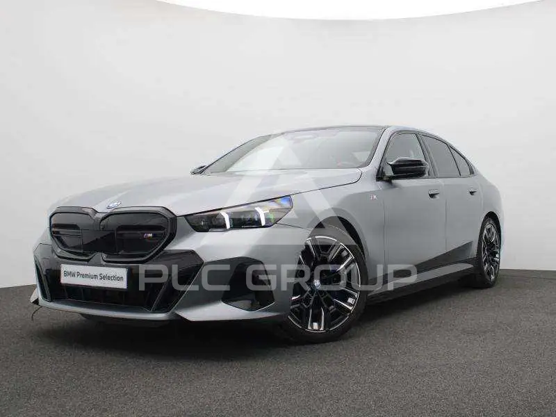 2023 BMW I5