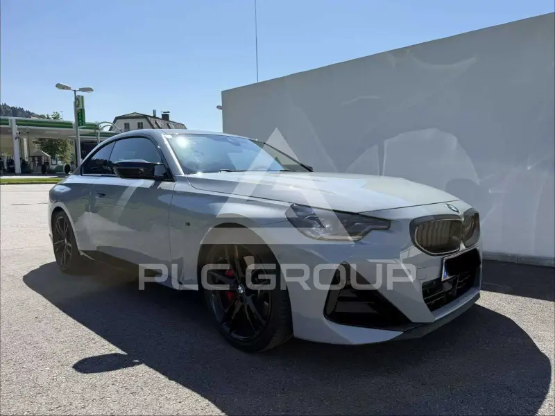 2023 BMW 220