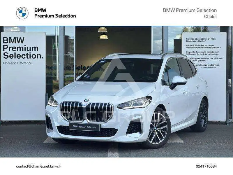 2023 BMW 220