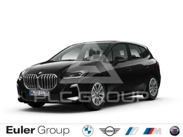 2023 BMW 220