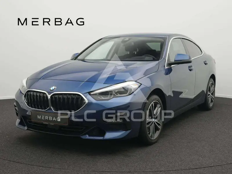 2023 BMW 220