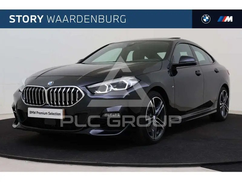 2023 BMW 220