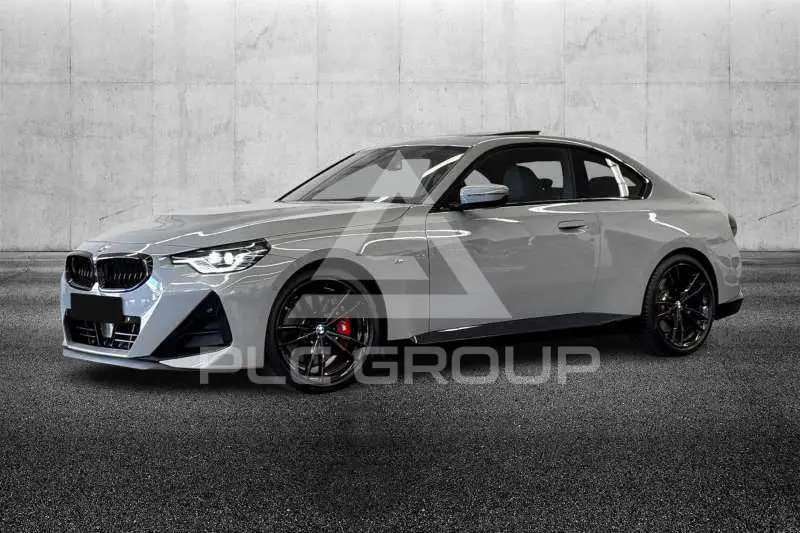 2023 BMW 220