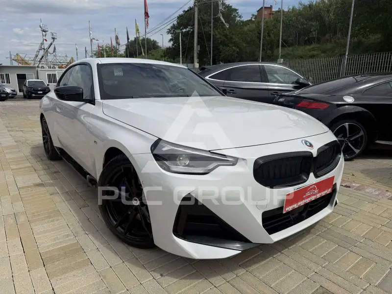 2023 BMW 220