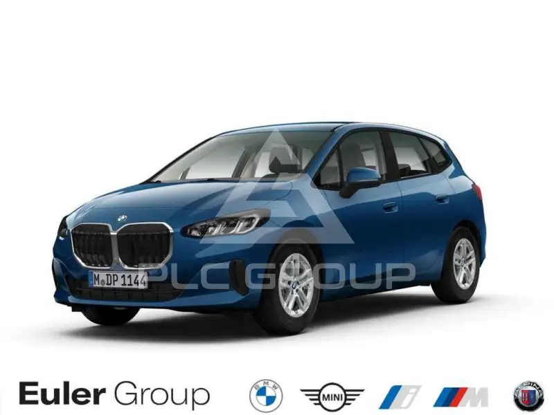 2023 BMW 220