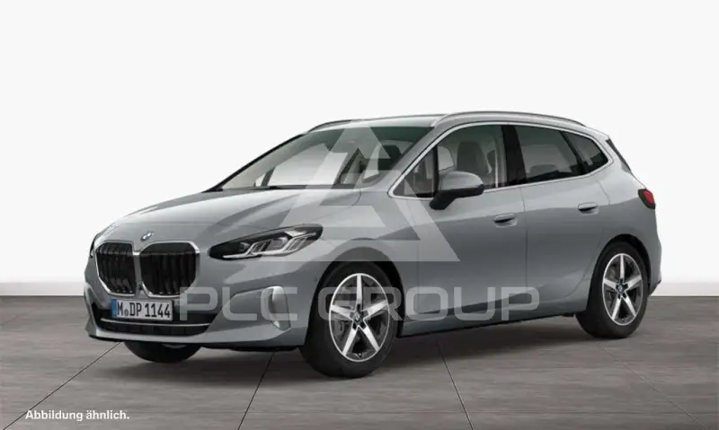 2023 BMW 220