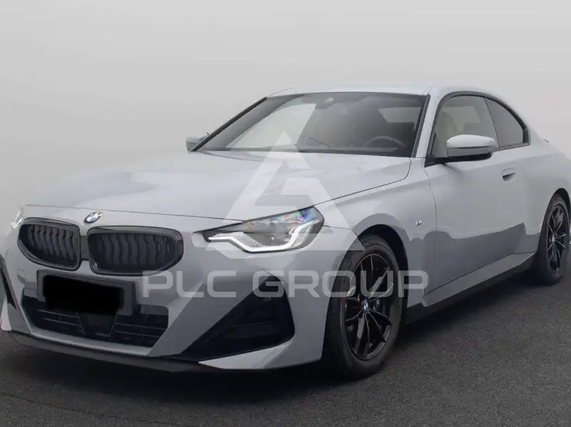 2023 BMW 220