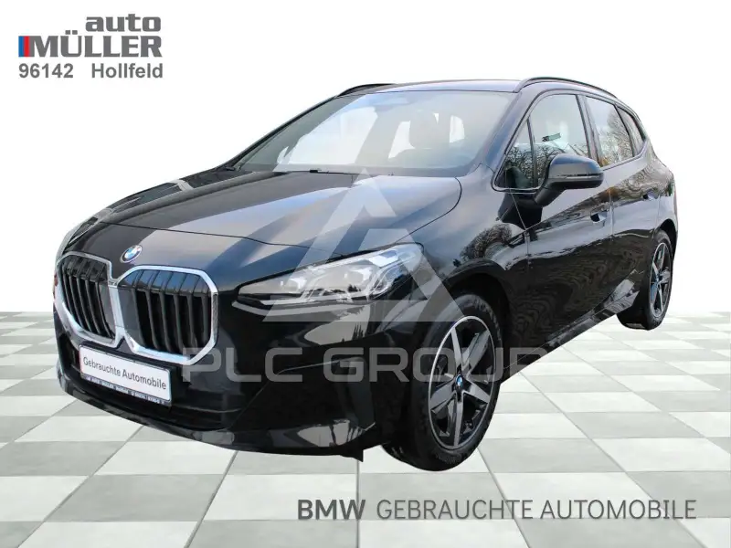 2023 BMW 220
