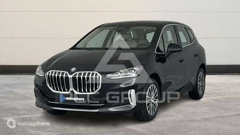 2023 BMW 220