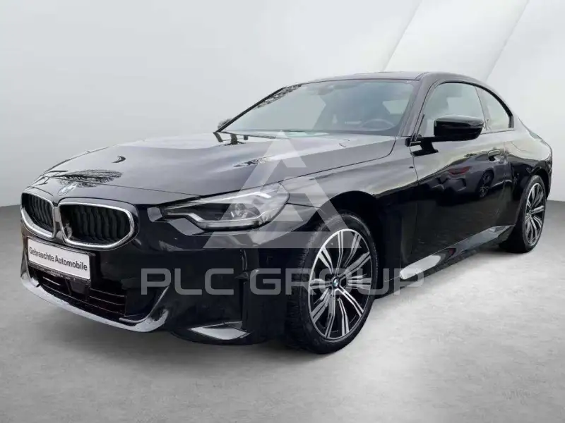 2023 BMW 220